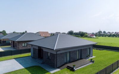 Jakie są zalety stosowania paneli dachowych z blachy stalowej?